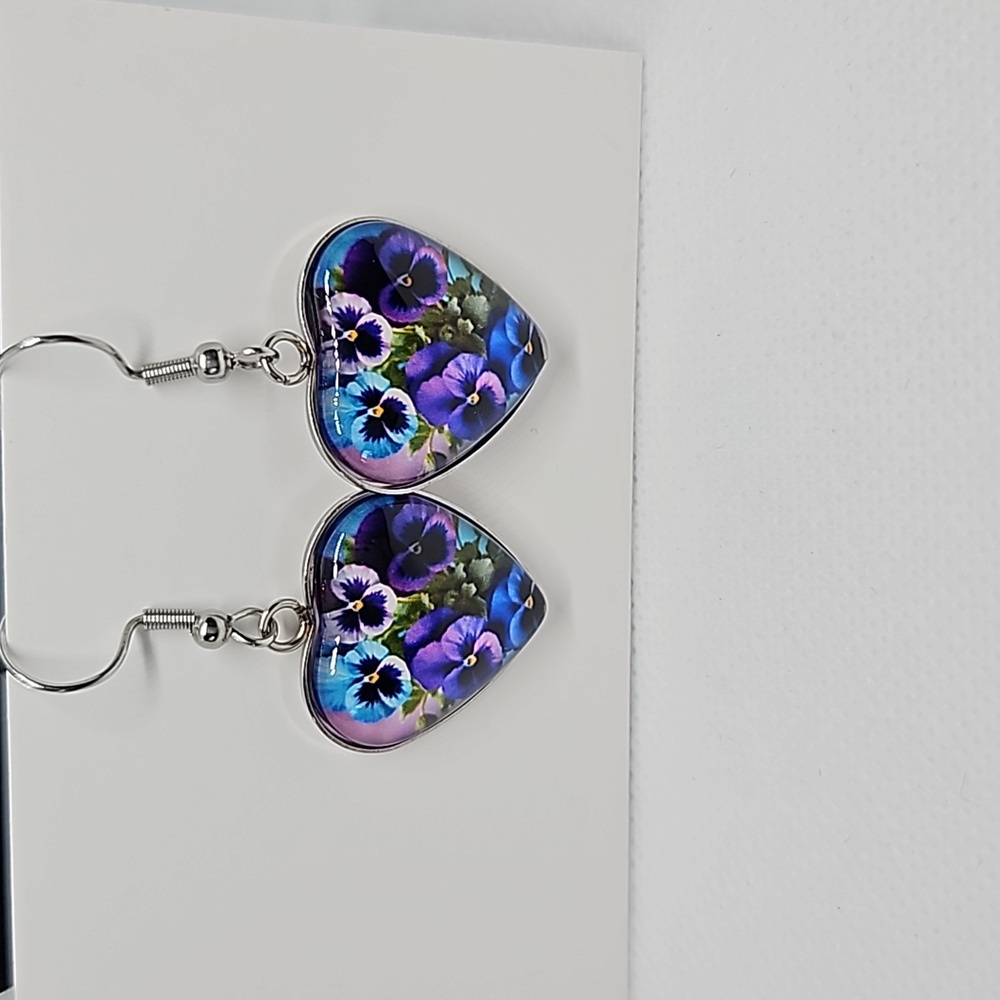 NEW Heart-shaped dangle earrings - pansy flowers